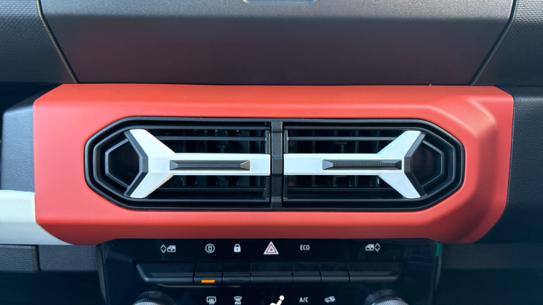 Dacia Spring 27kWh Expression 65 48kW 5dr Auto Electric Hatchback